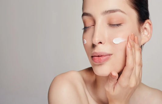 Understanding the Causes of Dry Skin and Moisturizing Treatments